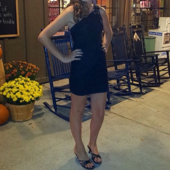 homecoming/party dress - Picture 1 of 1